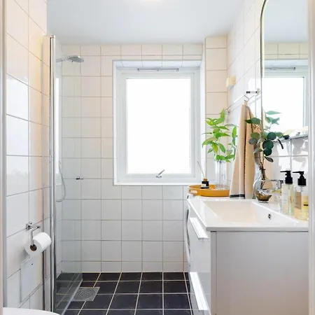 Popular Area, Central, 55m2, 1-4 Guests *